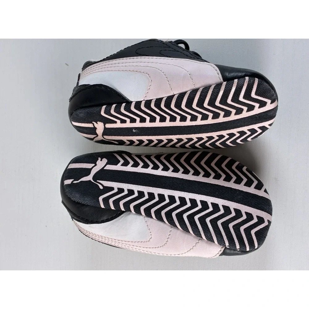 Puma Baby Sneakers size 4 Speed Cat Soft Bottoms Shoes Crib Black Pink